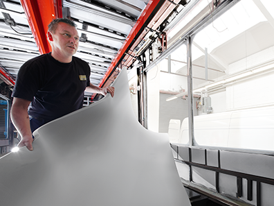 Dämmung mit Schaumstoff im Zug